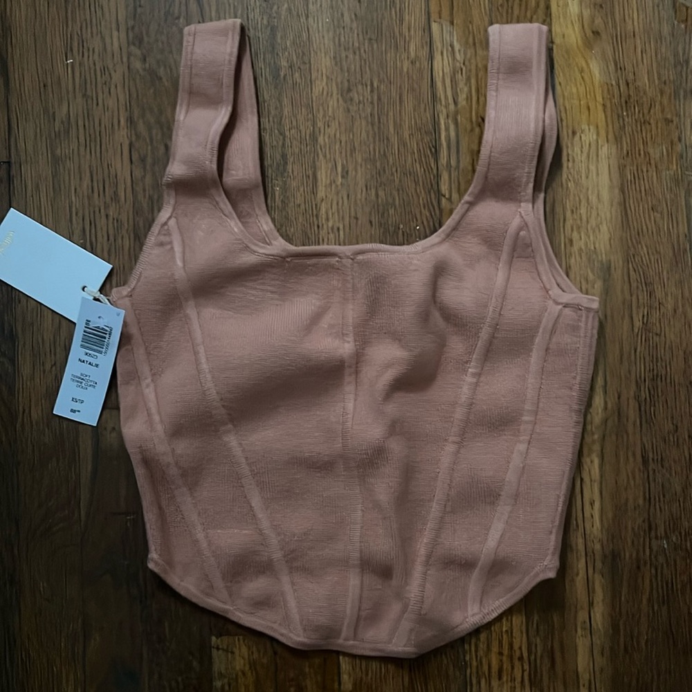 Aritzia Natalie tank